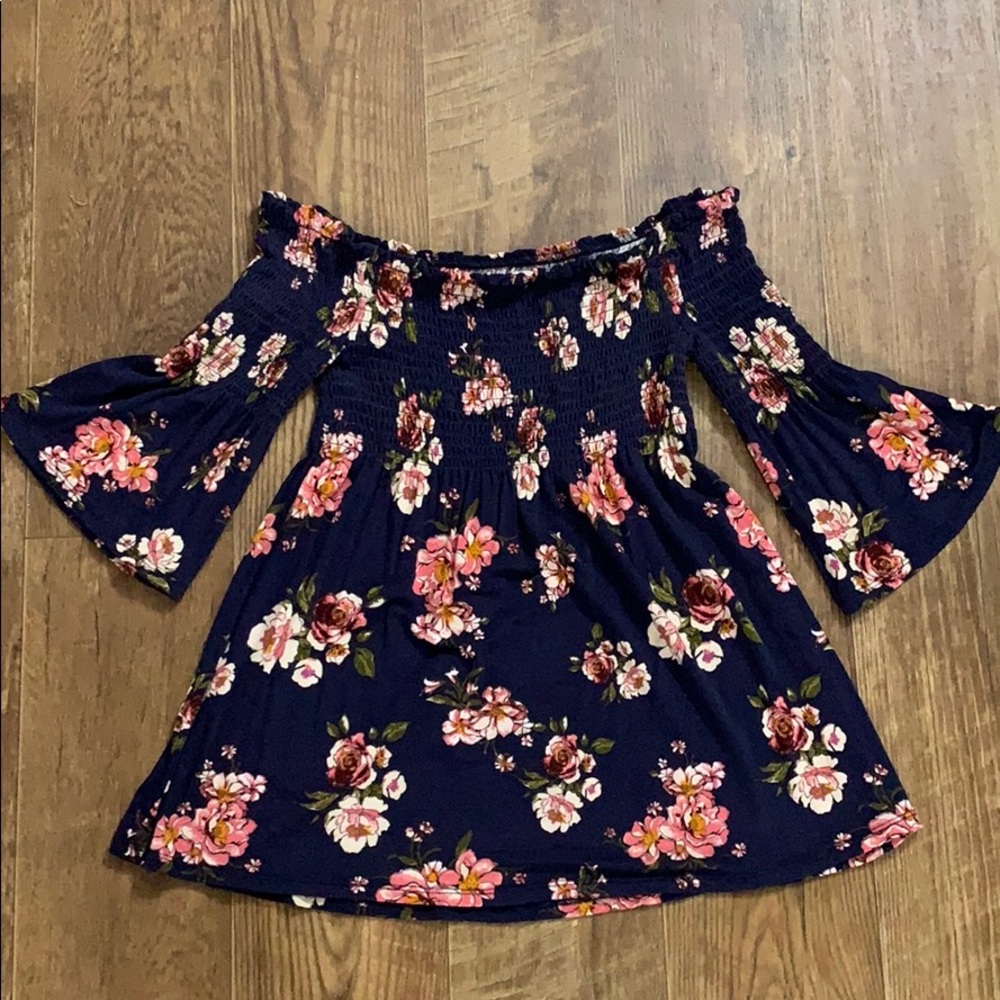 Off the shoulder floral shirt